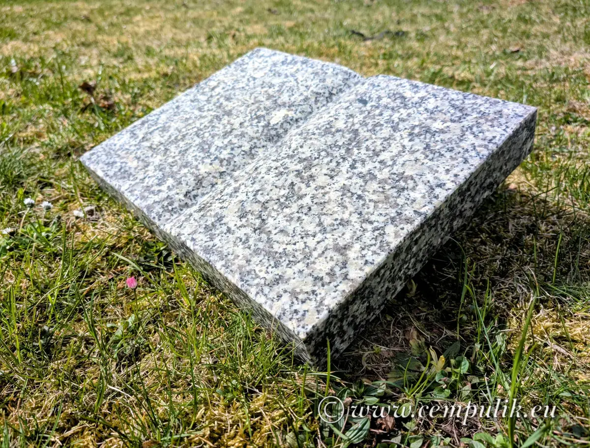 Jasnoszara Książka Granitowa Nagrobna 40x30 cm