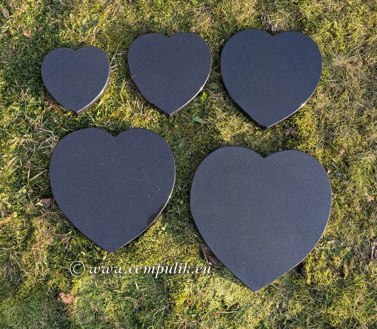 Minimalistyczne Serce nagrobne na pomnik