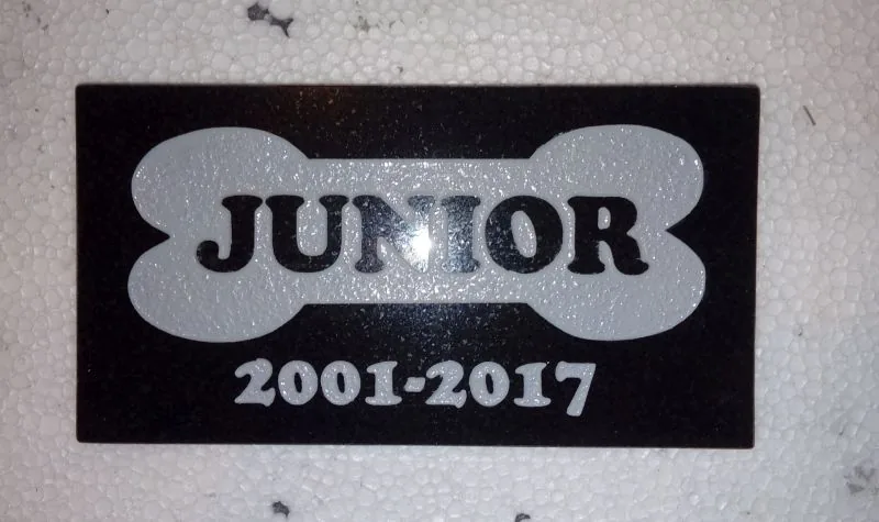 Granite Pet Memorial Stone with Bone Design – Dog Name &amp; Dates (Pattern P1)