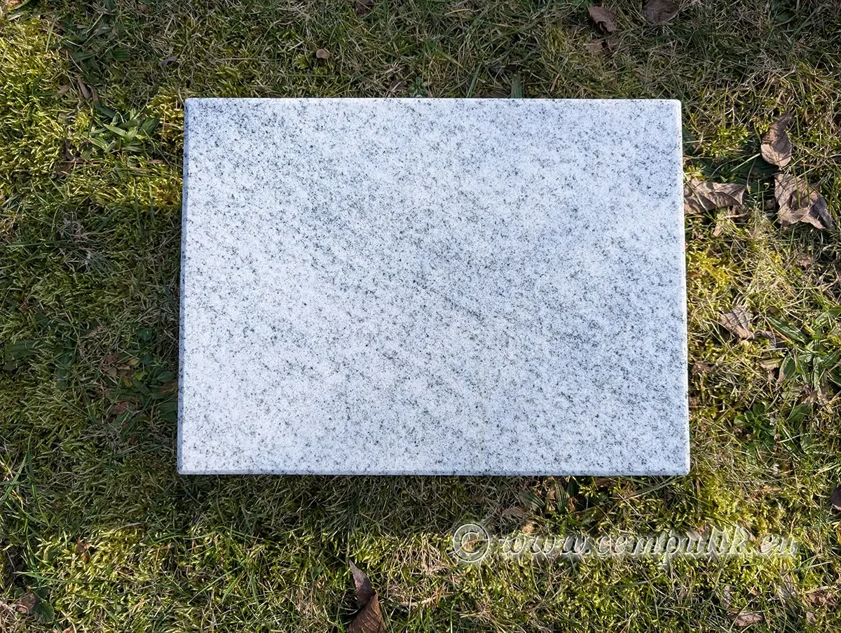 Náhrobní Polštář — Světle šedý s Tmavými Žilami 40x30 / 45x35 cm