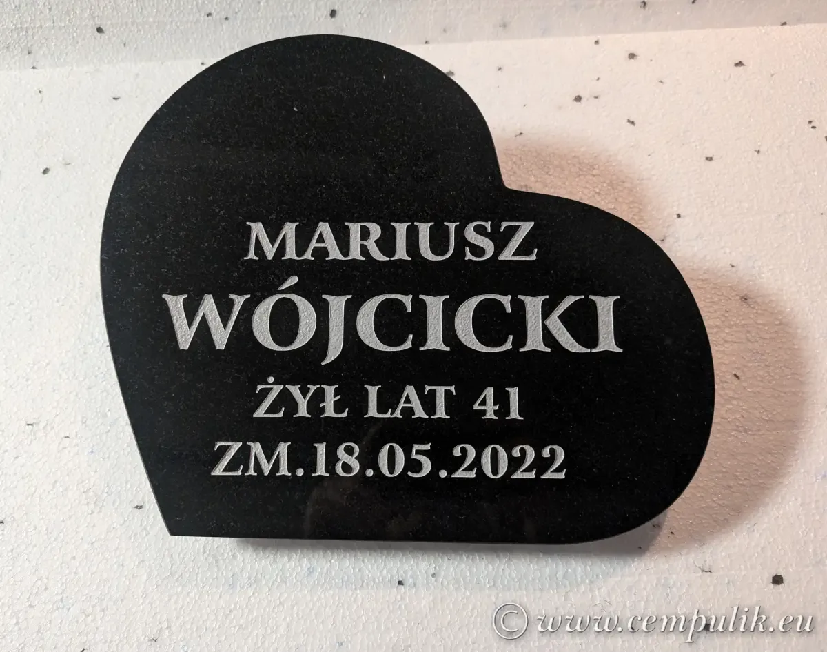 Tilted Granite Heart Memorial with Portrait Engraving — Lasting Memory