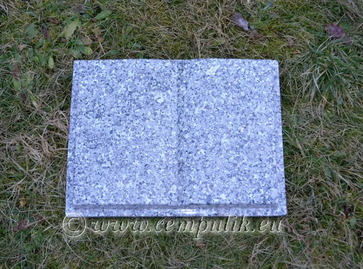 Grå Granitbog til Gravsted (40x30cm) – Elegance &amp; Holdbarhed