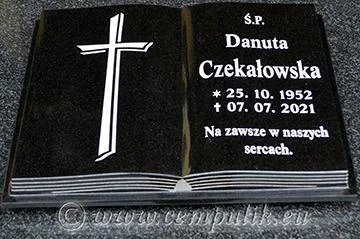 Czarna Księga Granitowa na Nagrobek | Otwarta Książka z Napisem