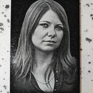 portret kobiety nagrobny