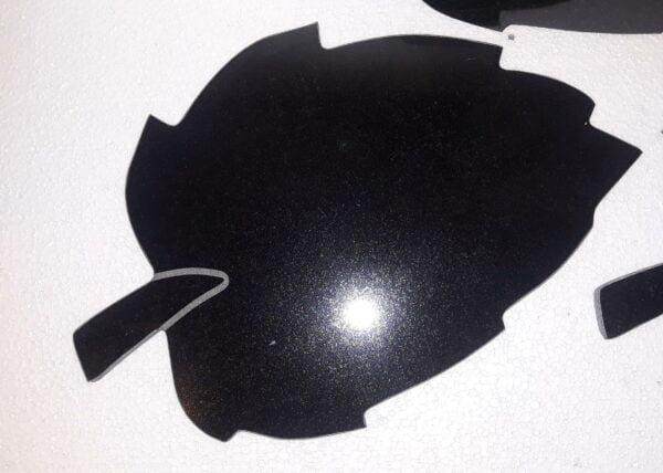 Large Leaf-Shaped Memorial Plaque - Elegant Monument for Your Beloved - Image 2
