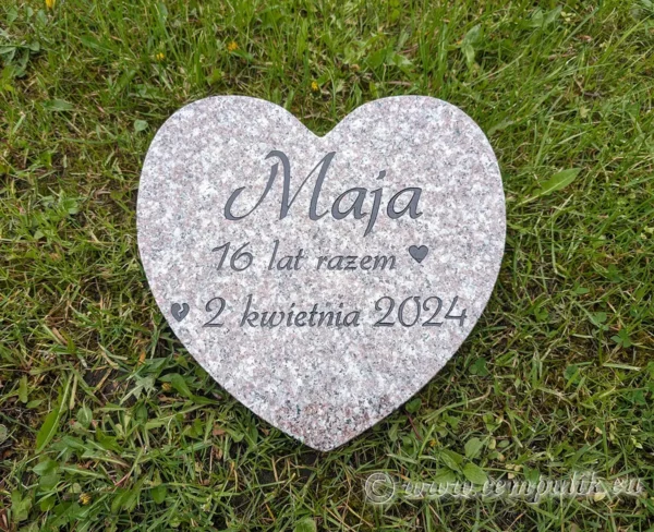 Brown-Toned Granite Heart – A Lasting Tribute to Your Pet - Image 4