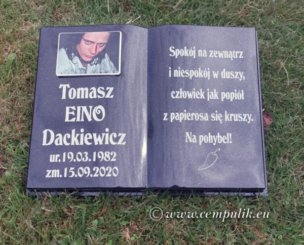 księga granitowa czarna z napisem i zdjęciem porcelanowym